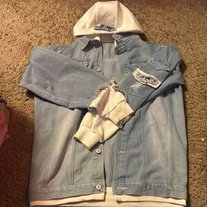 ✨Pawprint Jean Jacket✨